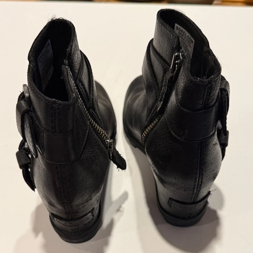 Sorel chic black